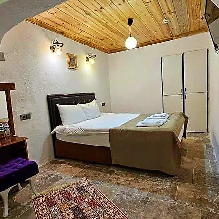 Glorious House 5*