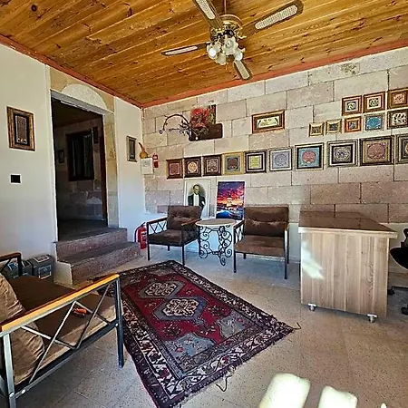 Hotel Glorious House 5*